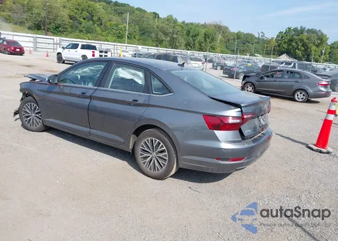 2021 Volkswagen Jetta 1.4T R-Line/1.4T S/1.4T Se z USA, uszkodzony, nr VIN 3VWC57BU5MM027783